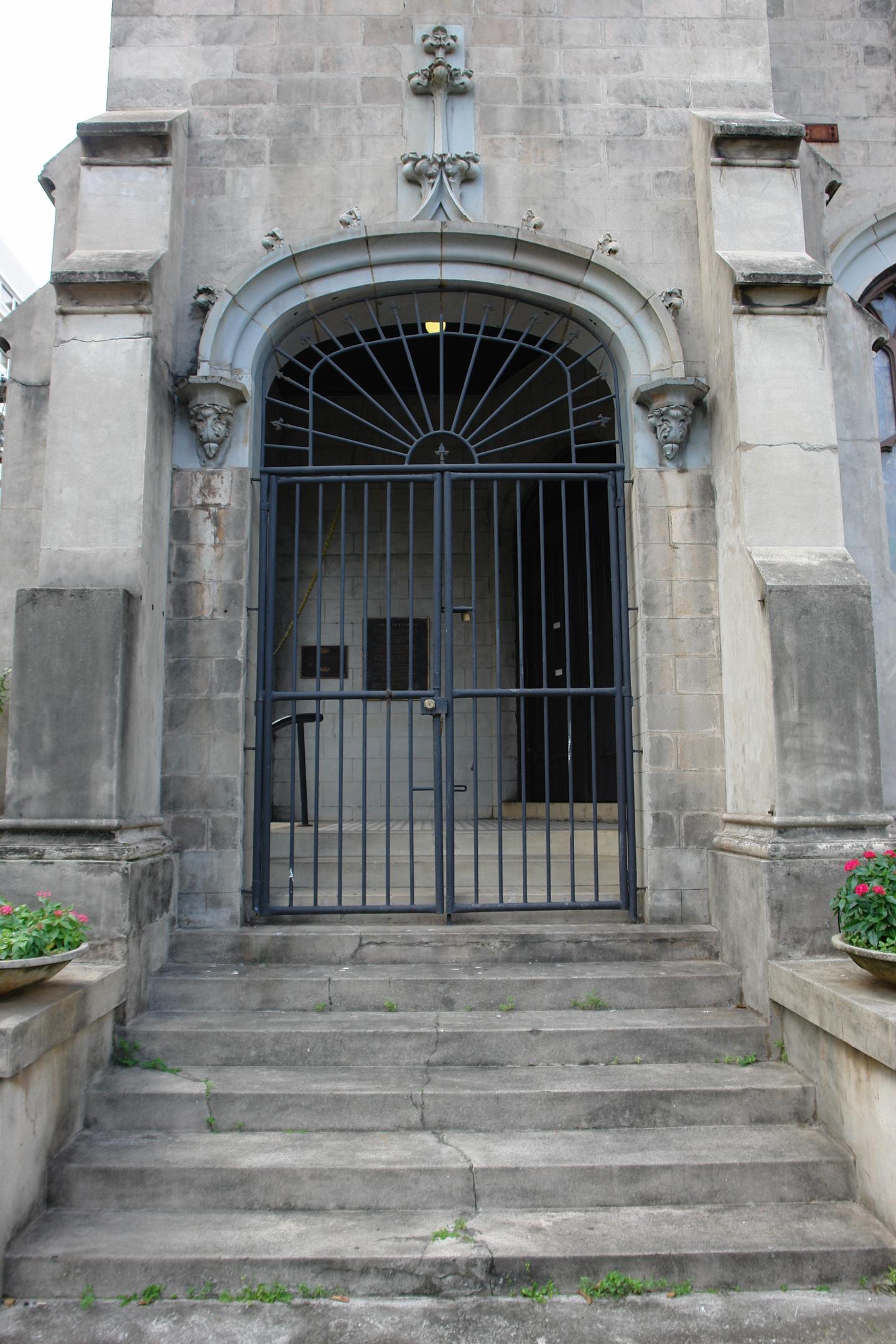Capilla Nuestra Señora de Lourdes - San Juan (Miramar) - 2011 00007